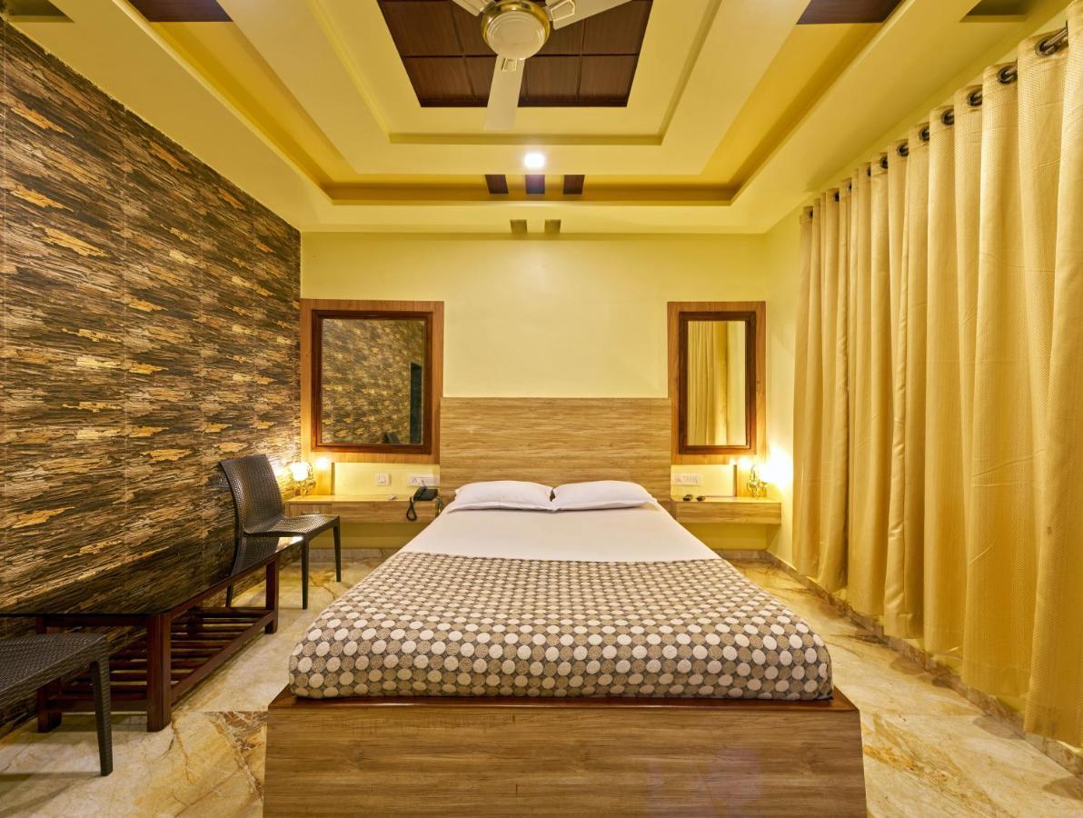 Hotel Saptarang Residency Panhala Exterior photo