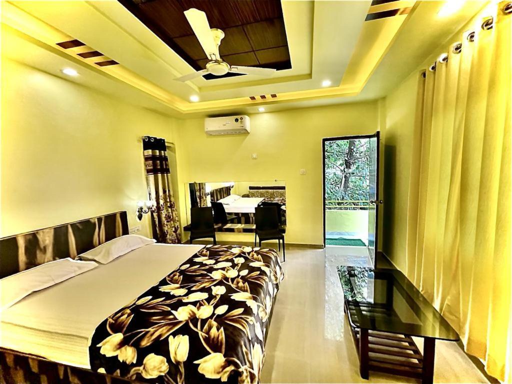 Hotel Saptarang Residency Panhala Exterior photo