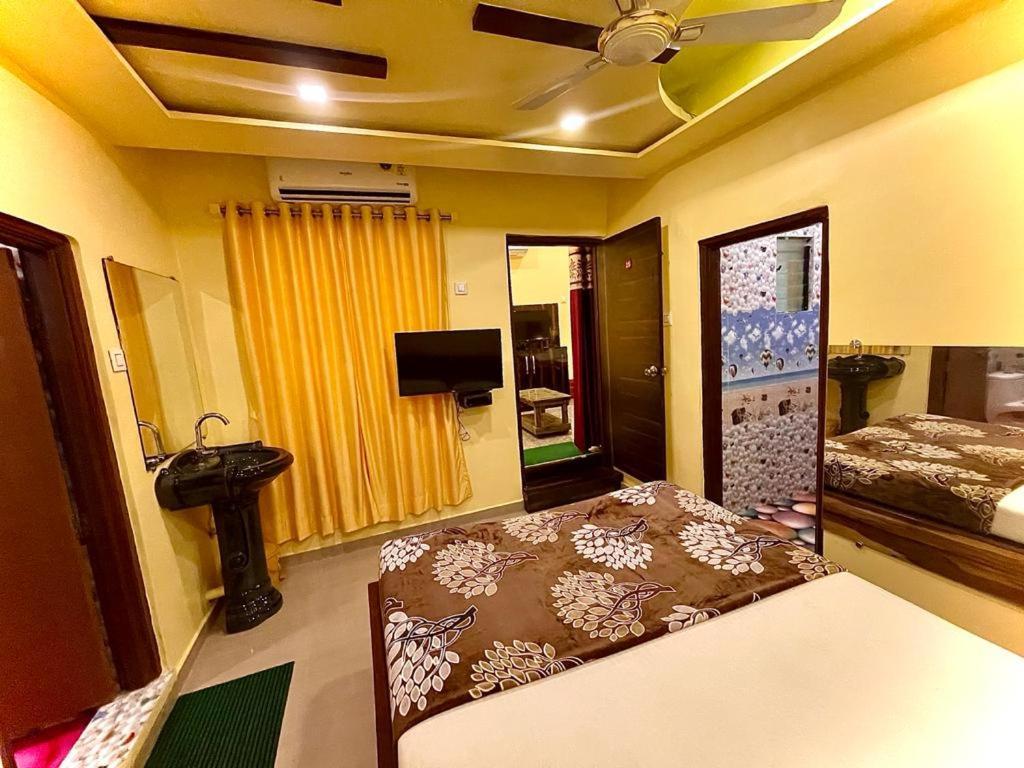 Hotel Saptarang Residency Panhala Exterior photo