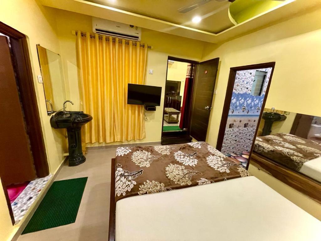Hotel Saptarang Residency Panhala Exterior photo